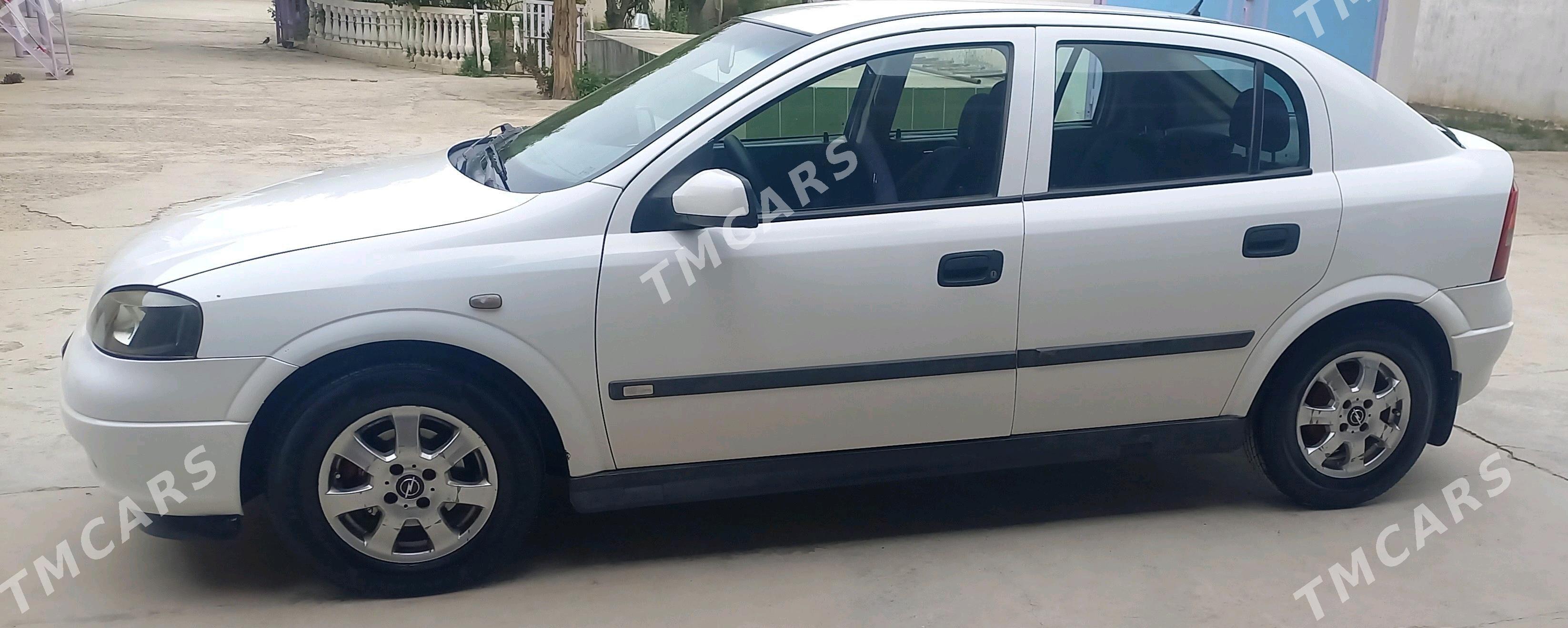 Opel Astra 2000 - 75 000 TMT - Кака - img 2