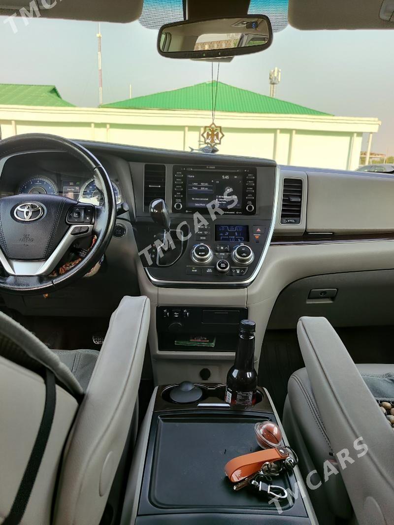 Toyota Sienna 2019 - 400 000 TMT - Mary - img 5