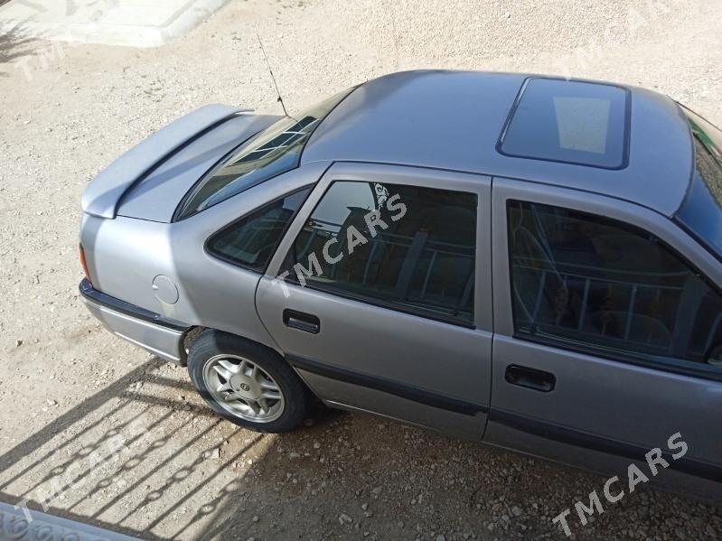 Opel Vectra 1994 - 26 000 TMT - Балканабат - img 7