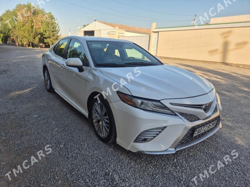 Toyota Camry 2020 - 300 000 TMT - Baýramaly - img 2