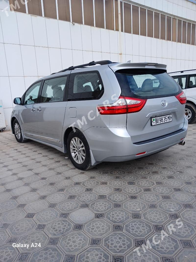 Toyota Sienna 2019 - 400 000 TMT - Mary - img 10
