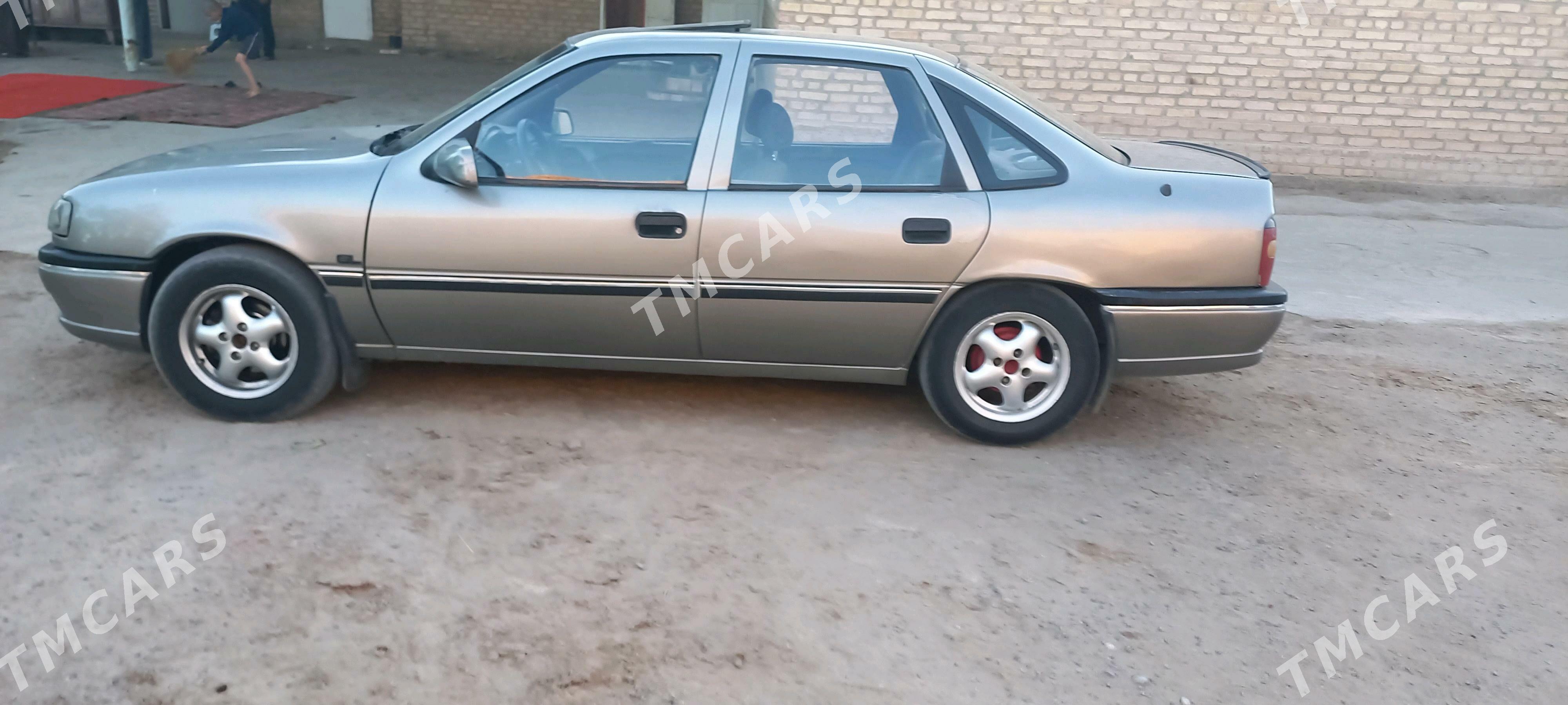Opel Vectra 1992 - 25 000 TMT - Туркменабат - img 4