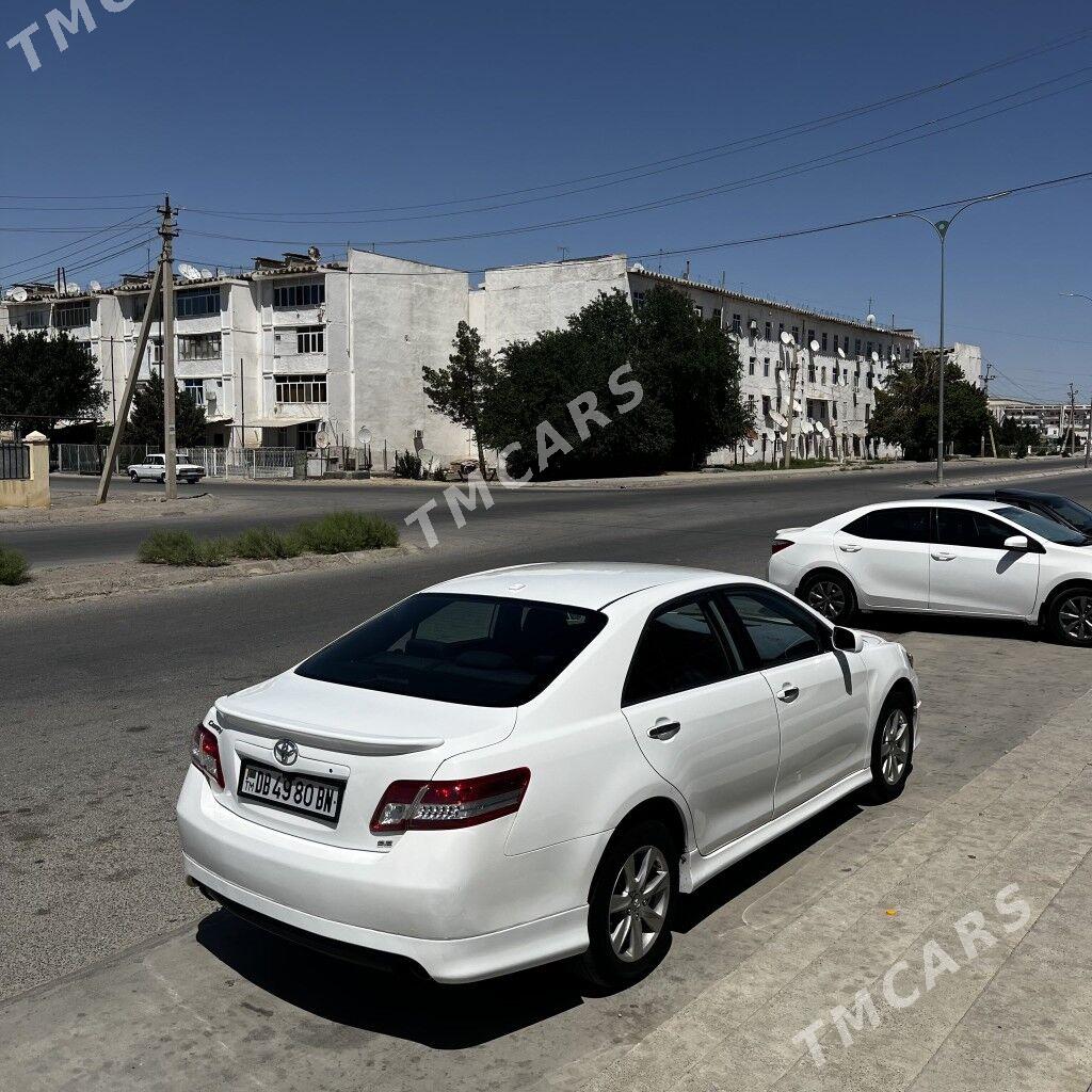 Toyota Camry 2011 - 168 000 TMT - Гызыларбат - img 4