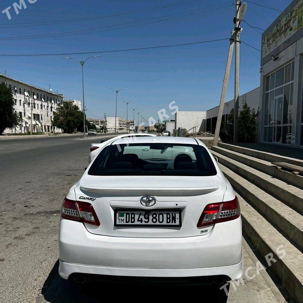Toyota Camry 2011 - 168 000 TMT - Гызыларбат - img 5