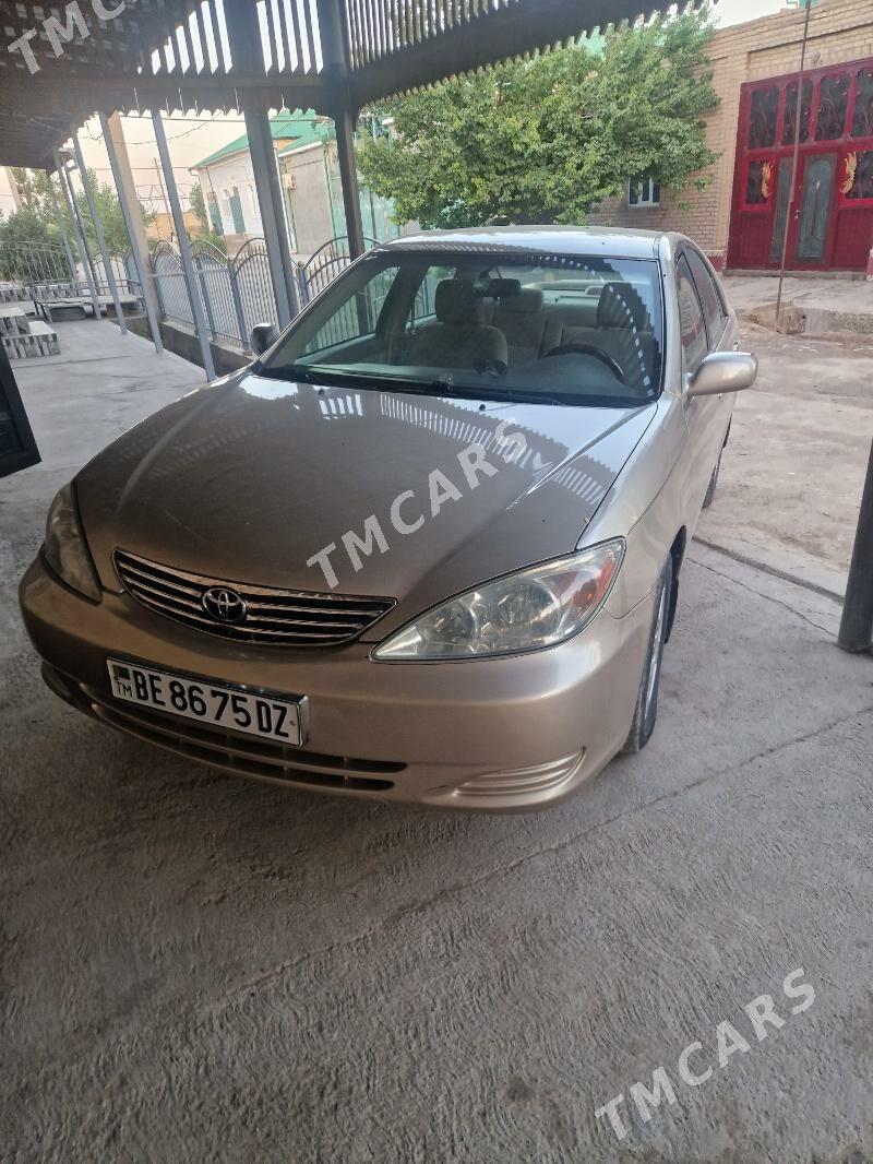 Toyota Camry 2003 - 140 000 TMT - Гурбансолтан Едже - img 3