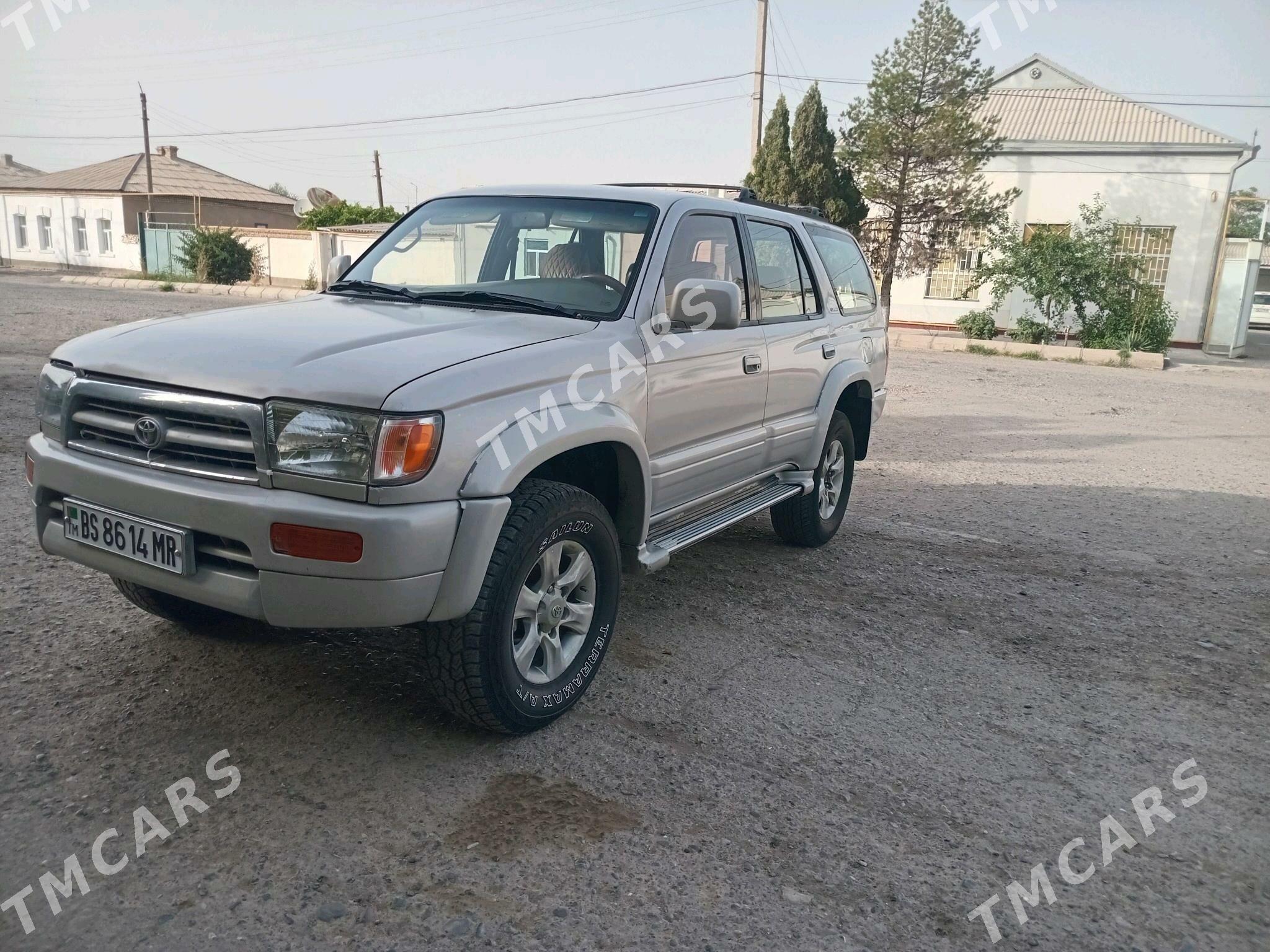 Toyota 4Runner 1998 - 100 000 TMT - Байрамали - img 3