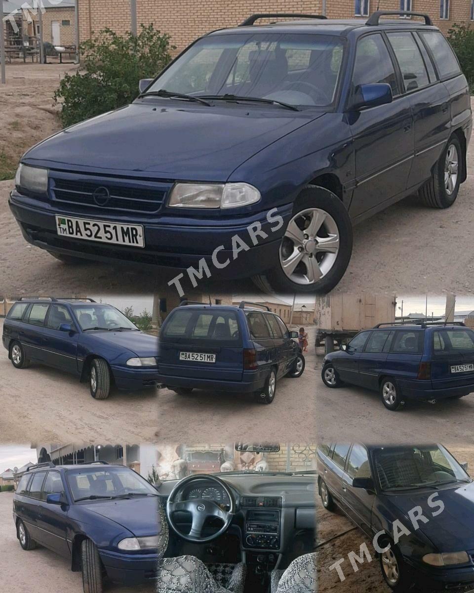 Opel Astra 1993 - 30 000 TMT - Murgap - img 3