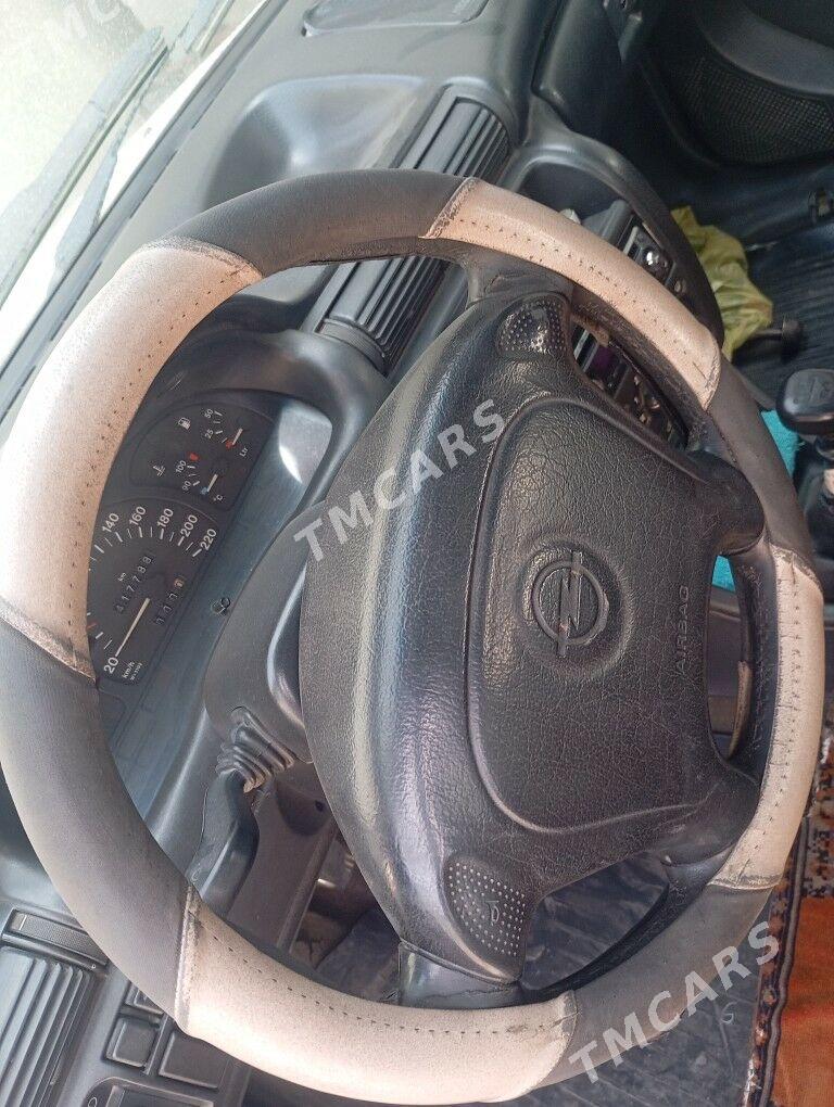 Opel Astra 1995 - 42 000 TMT - Aşgabat - img 5