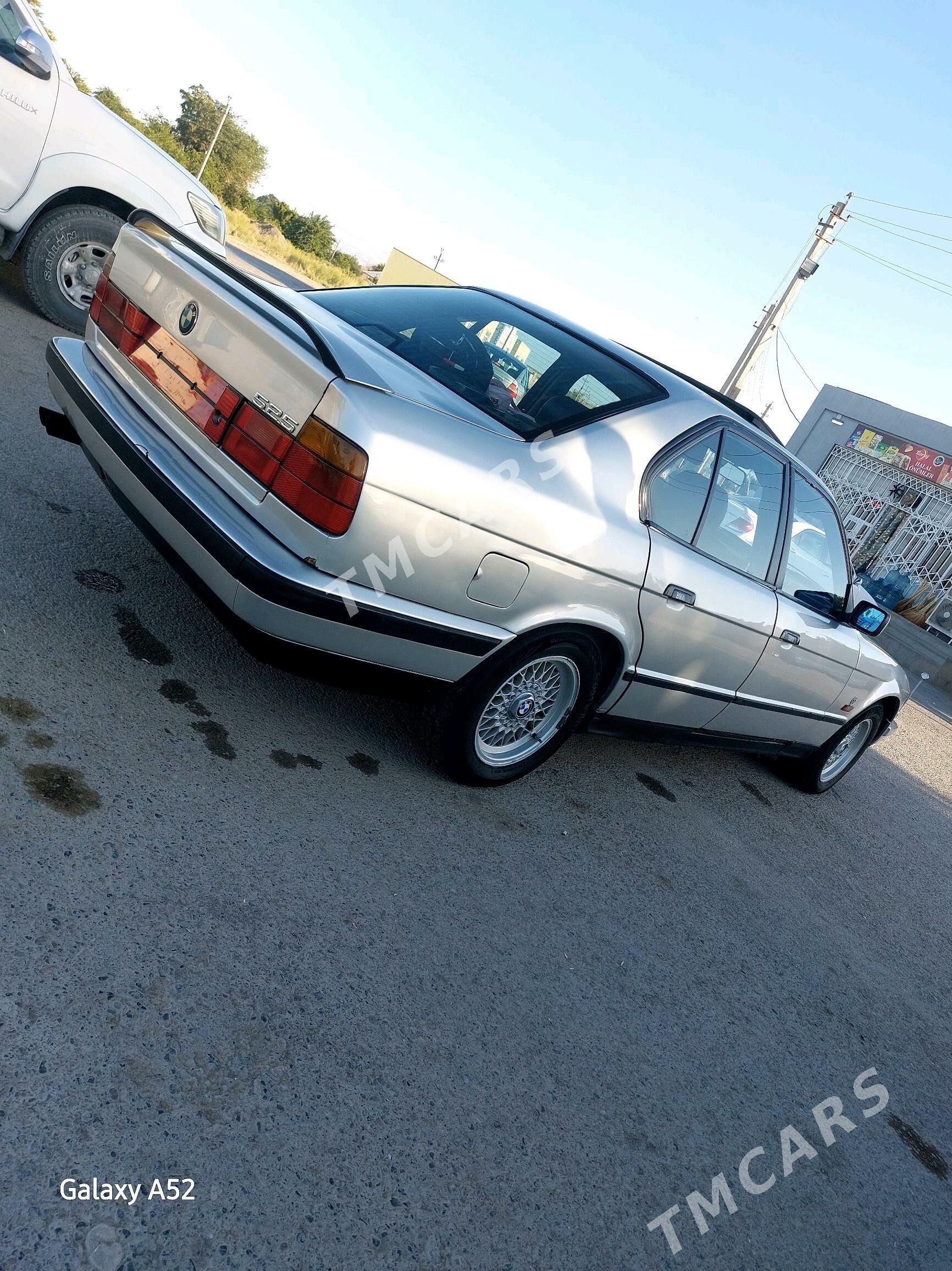 BMW 525 1992 - 66 000 TMT - 1 mkr - img 3
