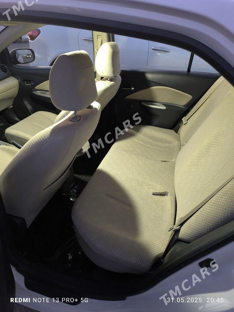 Toyota Yaris 2008 - 127 000 TMT - 30 мкр - img 3