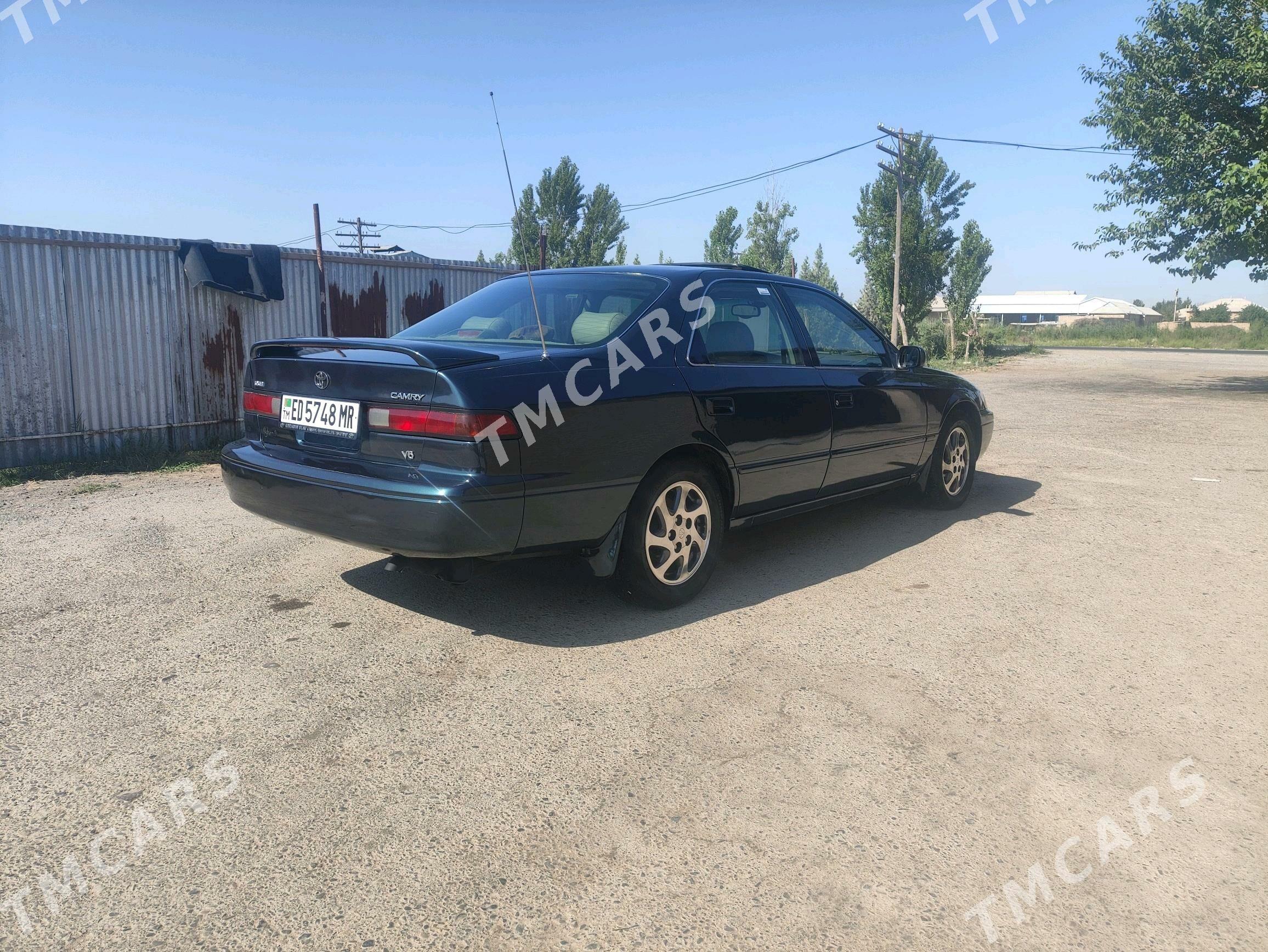 Toyota Camry 1997 - 130 000 TMT - Мары - img 5