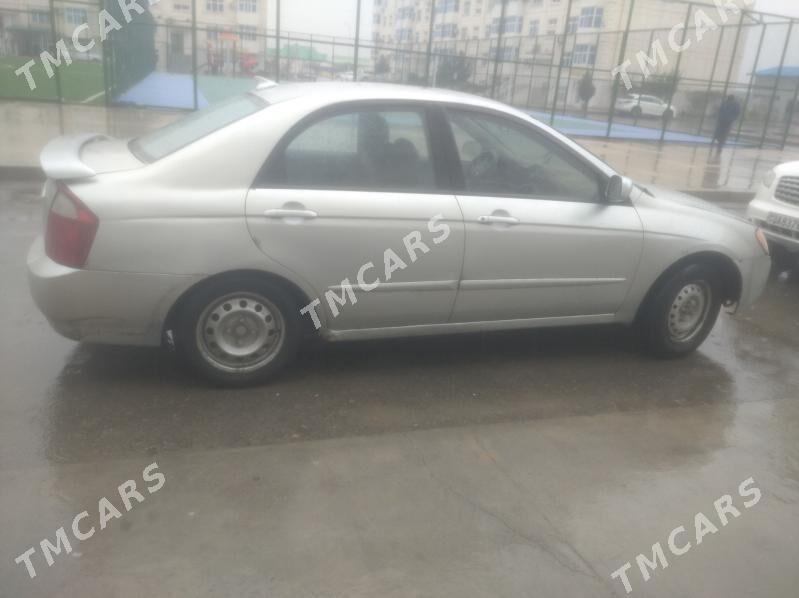 Kia Amanti 2004 - 70 000 TMT - Дянев - img 3