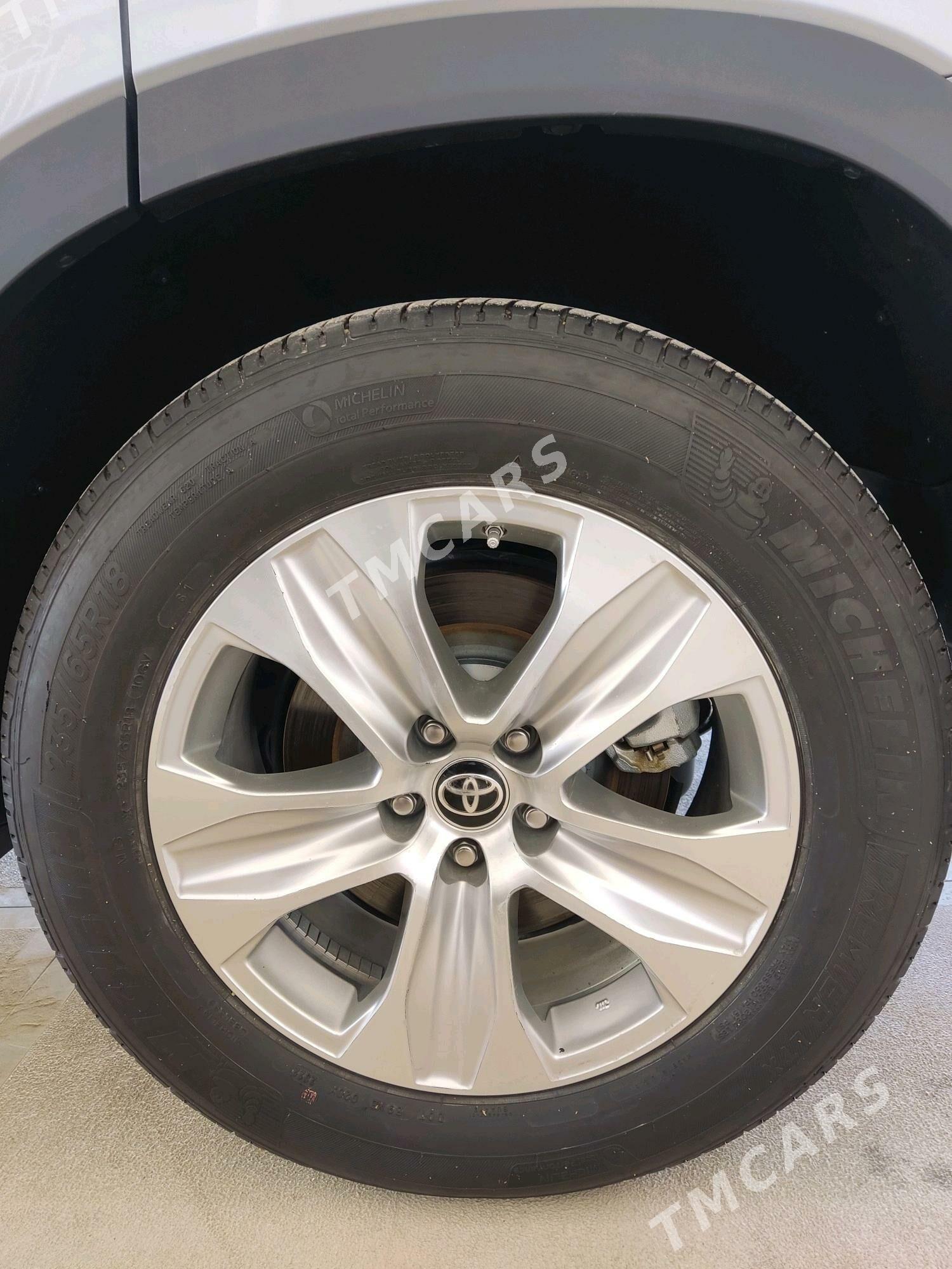 Toyota Highlander 2022 - 560 000 TMT - Mary - img 5