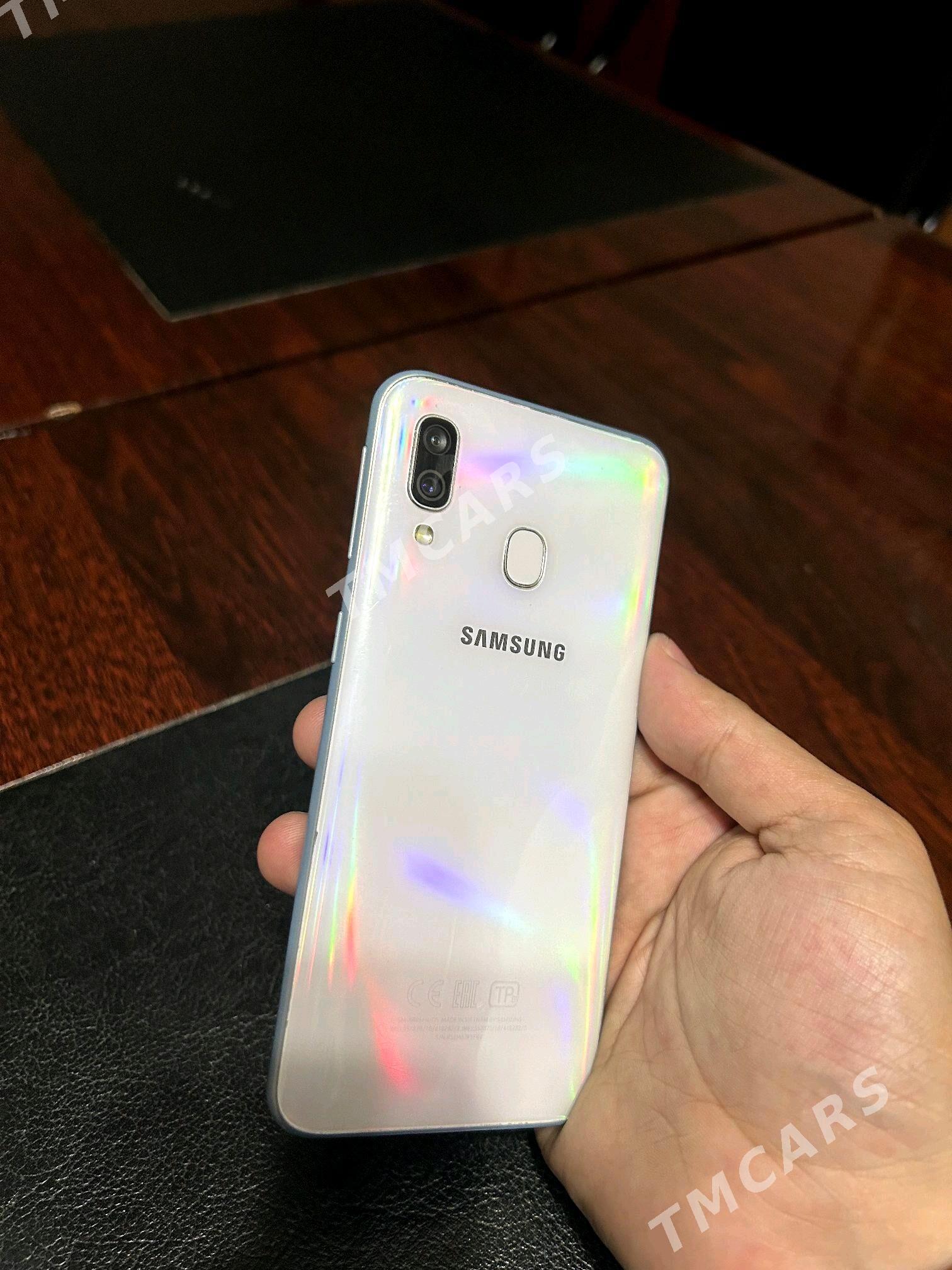 samsung a40 - Туркменабат - img 3