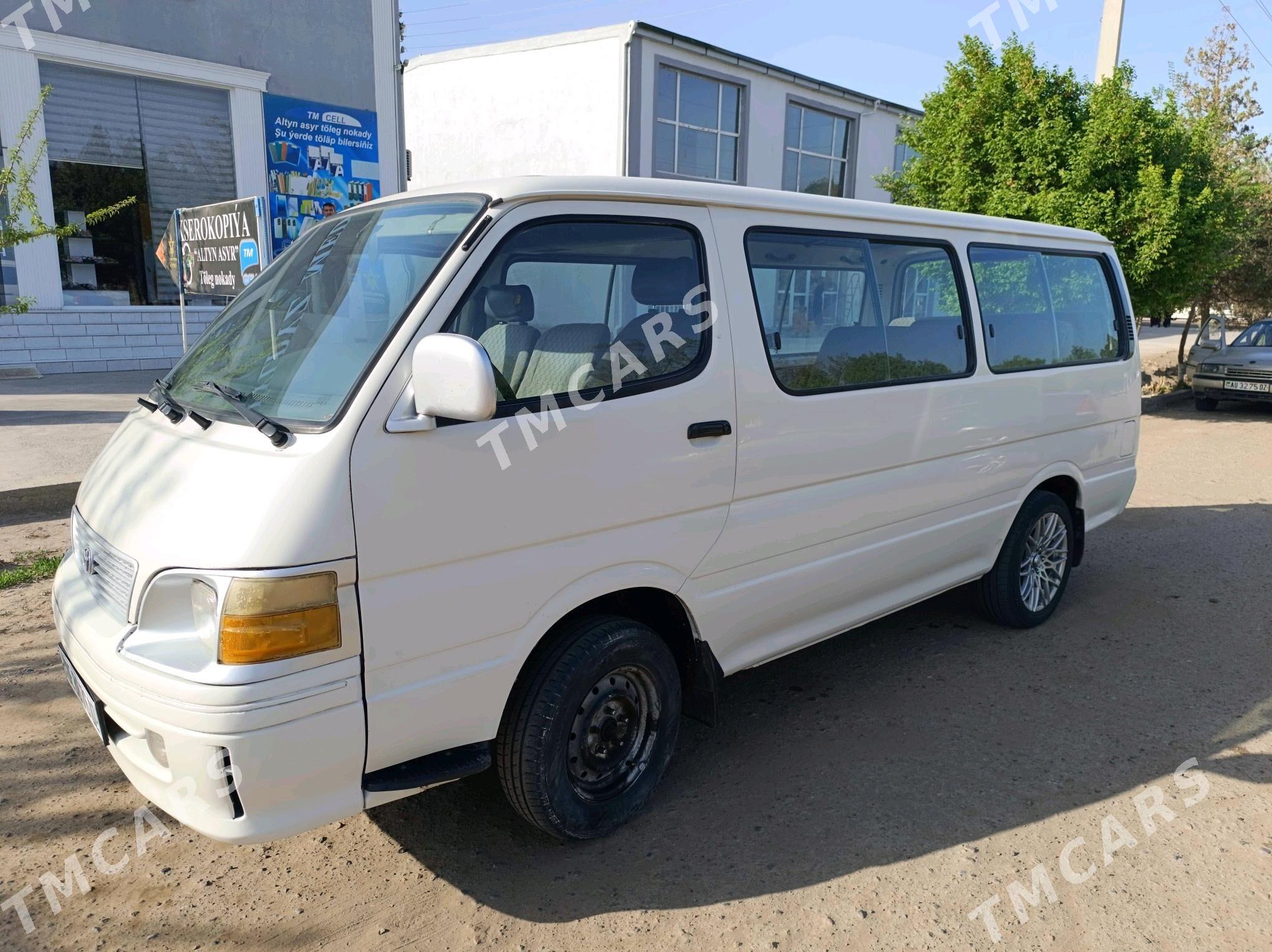 Toyota Hiace 2004 - 120 000 TMT - Гороглы (Тагта) - img 6