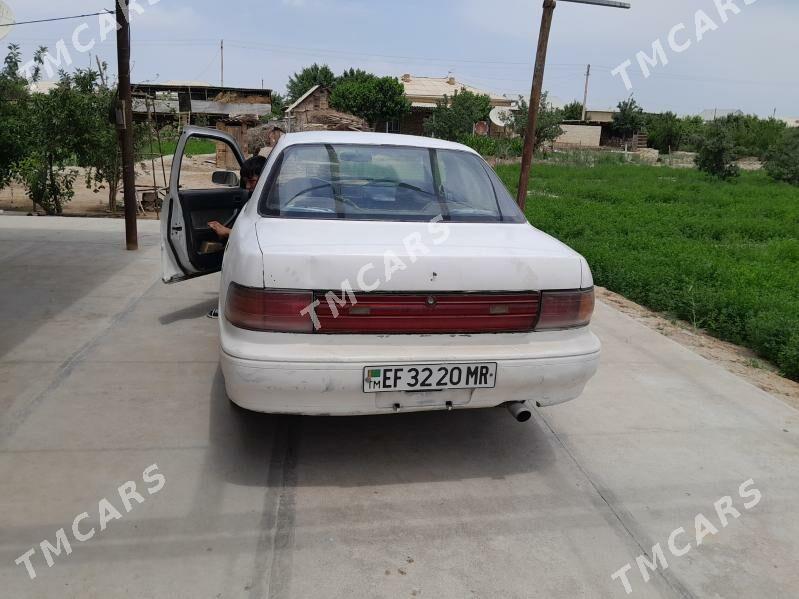 Toyota Camry 1992 - 35 000 TMT - Сакарчага - img 3