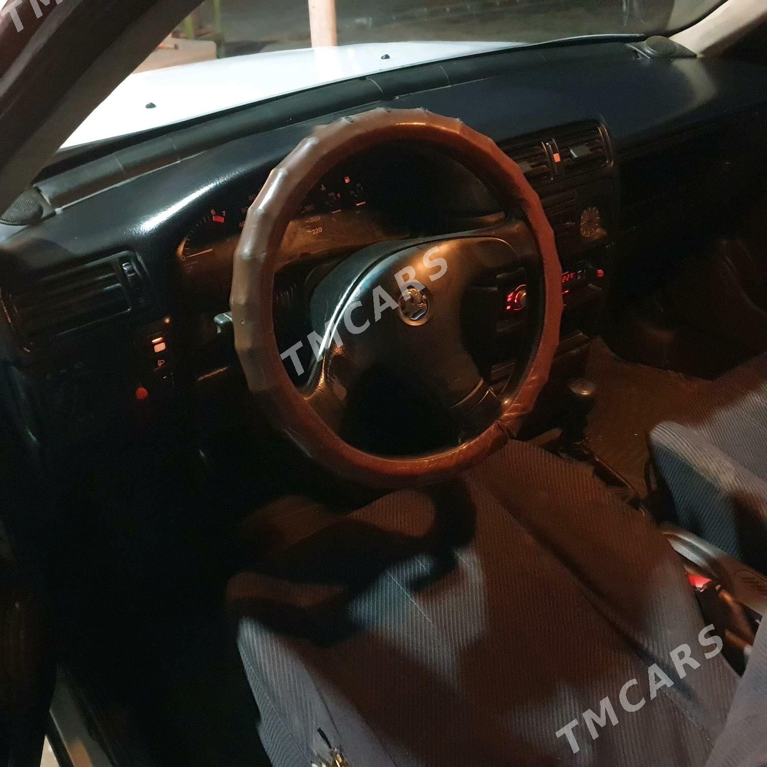 Opel Vectra 1991 - 25 000 TMT - Байрамали - img 2