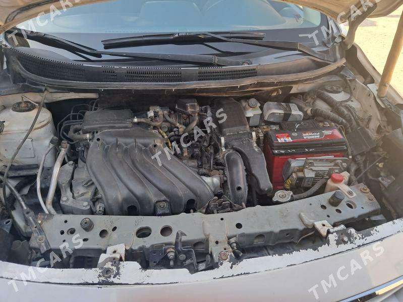 Nissan Versa 2013 - 90 000 TMT - Туркменабат - img 9
