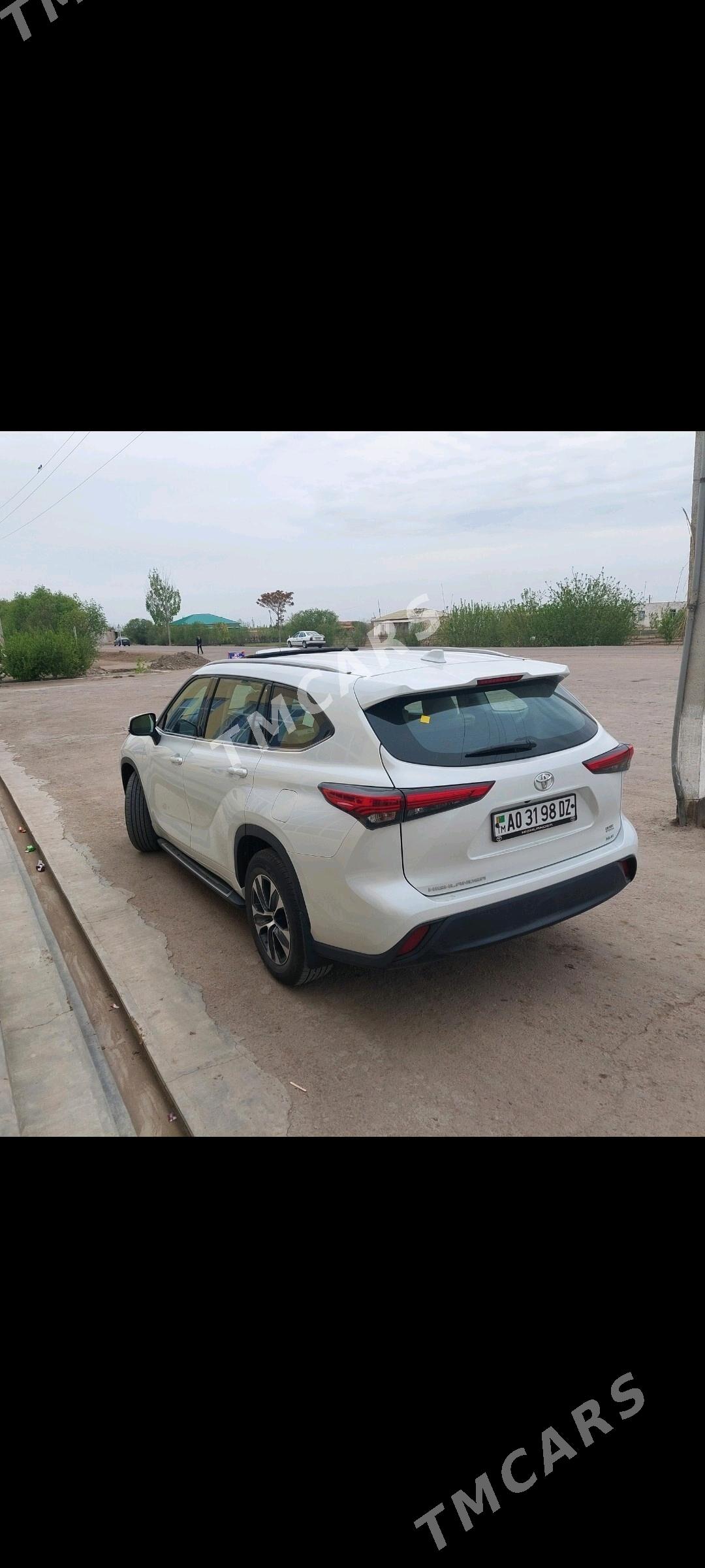 Toyota Highlander 2022 - 700 000 TMT - Губадаг - img 7