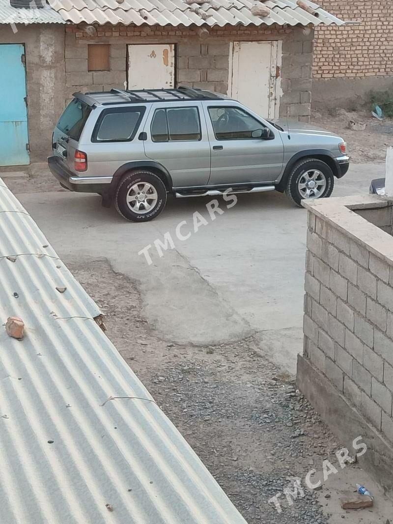 Nissan Pathfinder 1998 - 100 000 TMT - Kaka - img 3