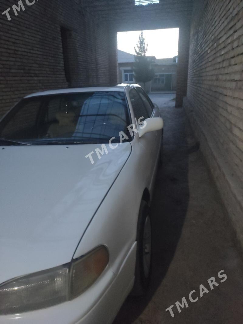 Toyota Camry 1994 - 80 000 TMT - Дянев - img 8