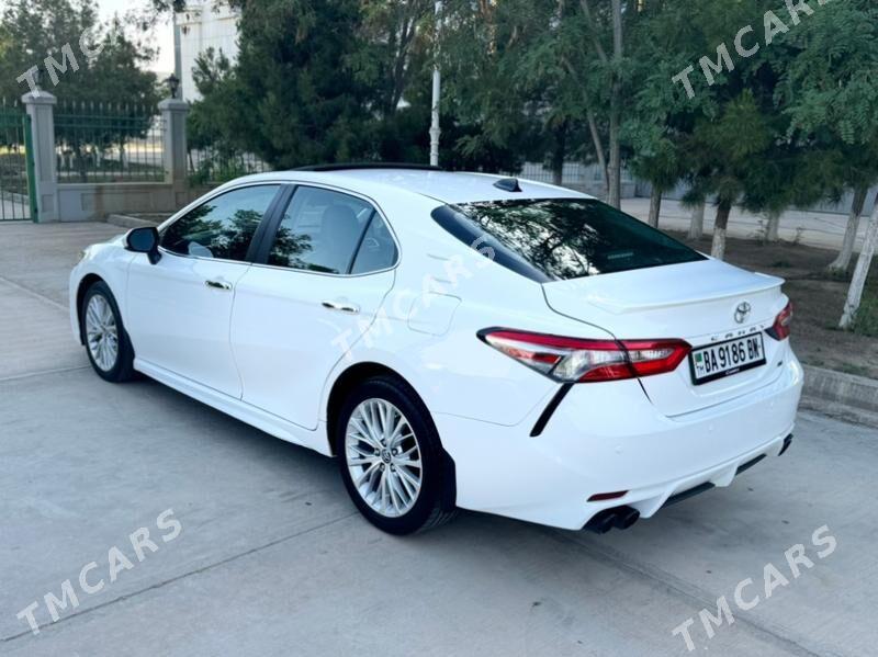 Toyota Camry 2018 - 310 000 TMT - Балканабат - img 2