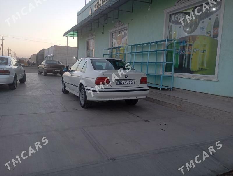 BMW E39 2000 - 72 000 TMT - Губадаг - img 5