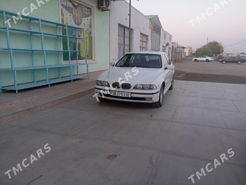 BMW E39 2000 - 72 000 TMT - Губадаг - img 6
