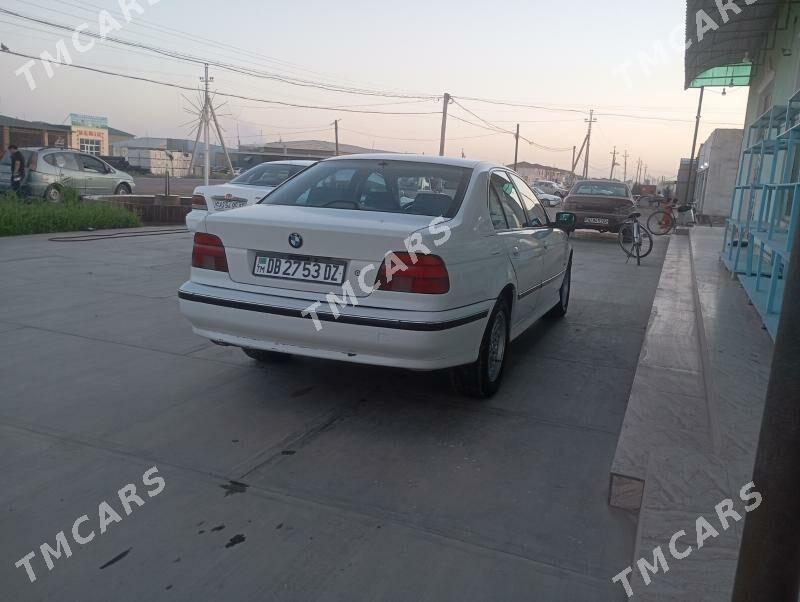 BMW E39 2000 - 72 000 TMT - Губадаг - img 7