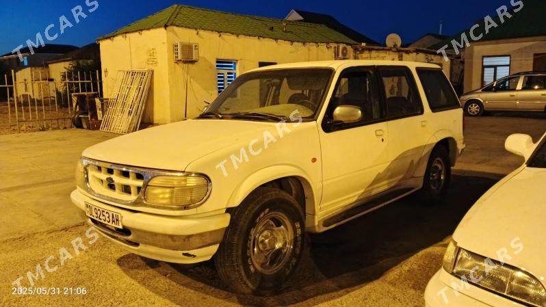 Ford Explorer 1996 - 50 000 TMT - Çoganly - img 3