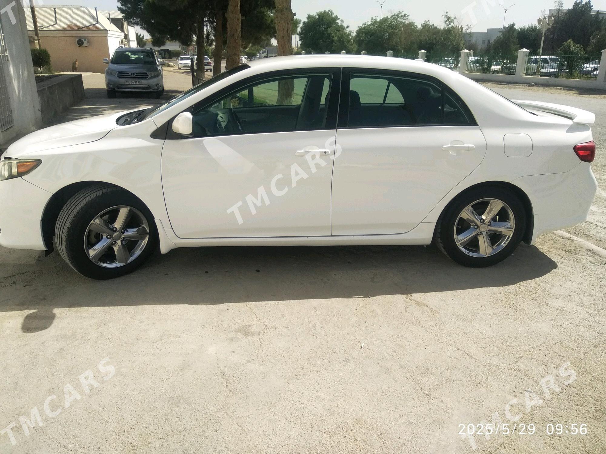 Toyota Corolla 2010 - 135 000 TMT - Бахарден - img 2