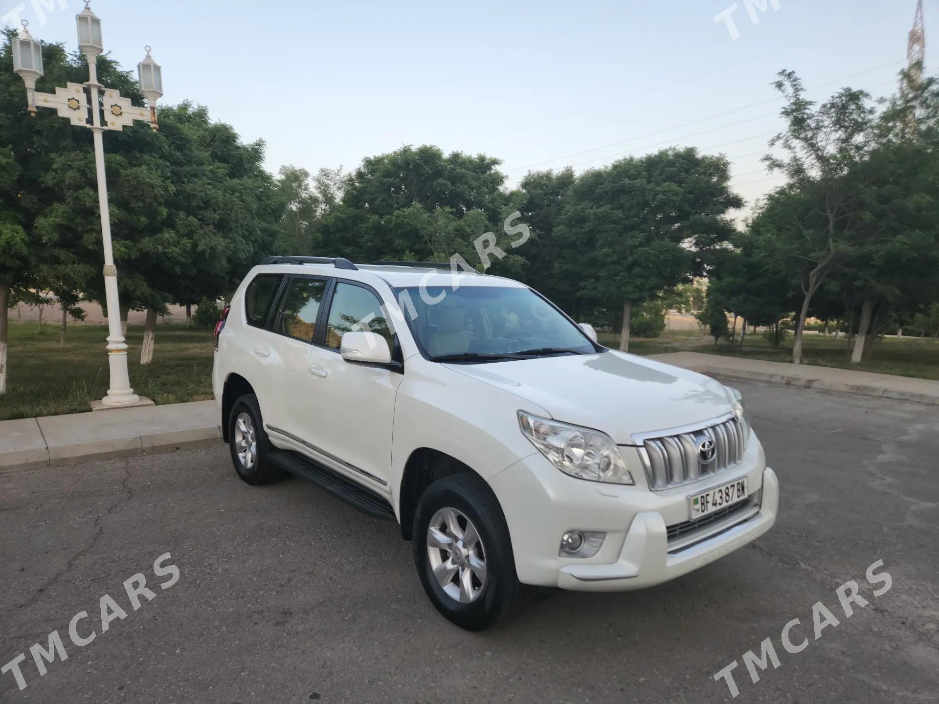 Toyota Land Cruiser Prado 2012 - 490 000 TMT - Туркменбаши - img 7