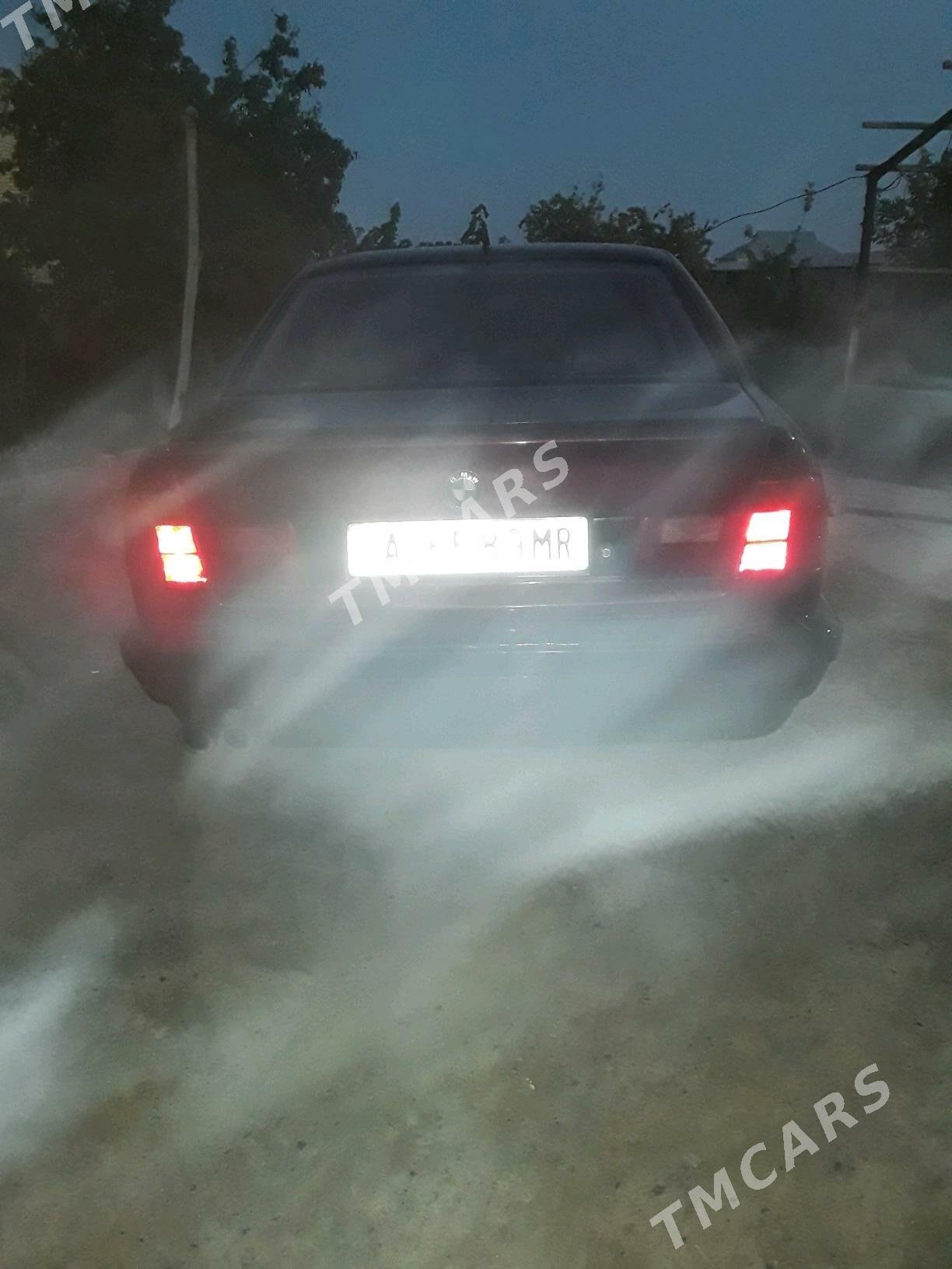BMW 525 1991 - 65 000 TMT - Baýramaly - img 4