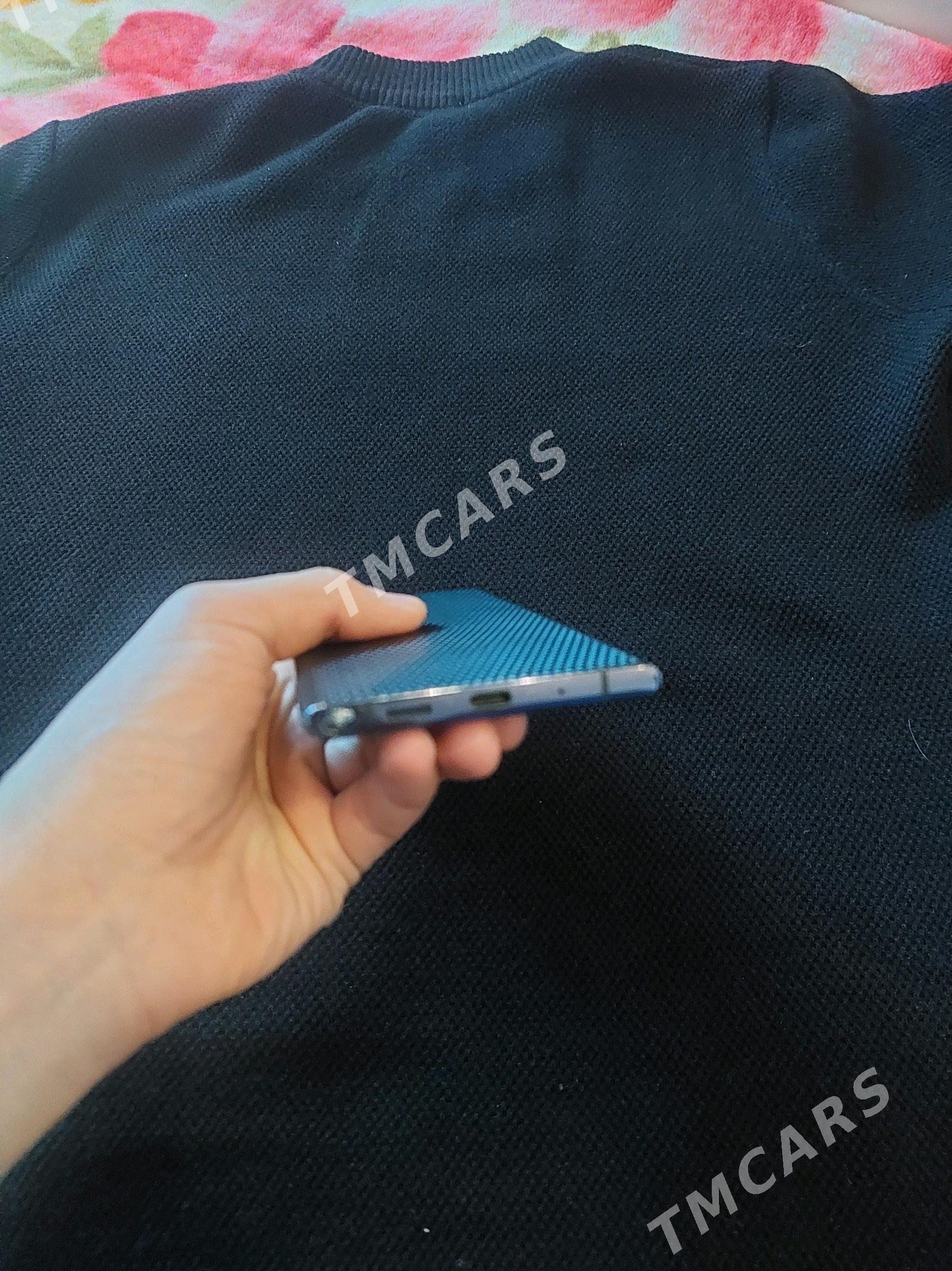 Samsung not 10+ - Чарджоу - img 3