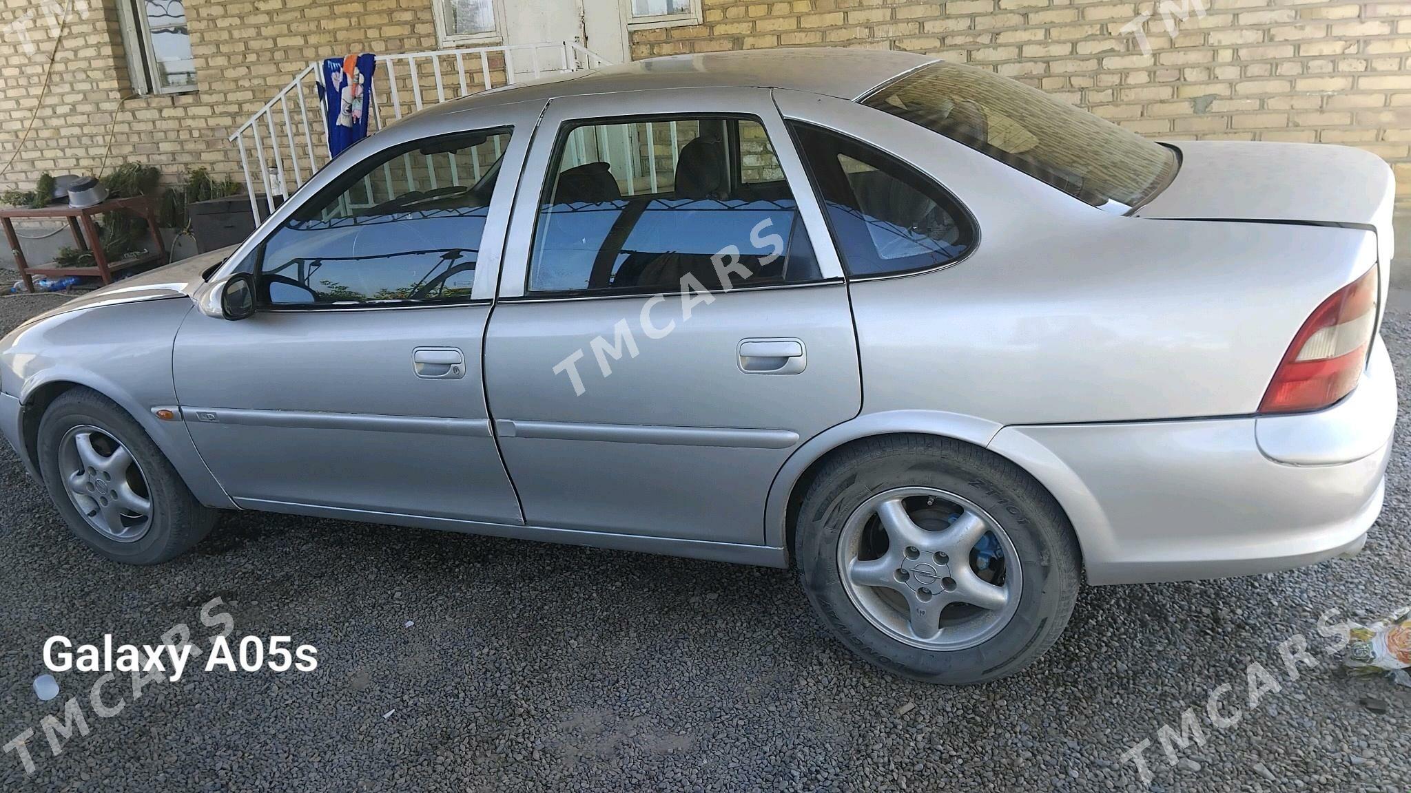 Opel Vectra 1998 - 58 000 TMT - Tejen - img 4