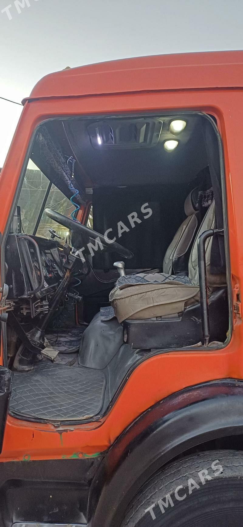 Kamaz Euro 3 1988 - 175 000 TMT - Байрамали - img 4