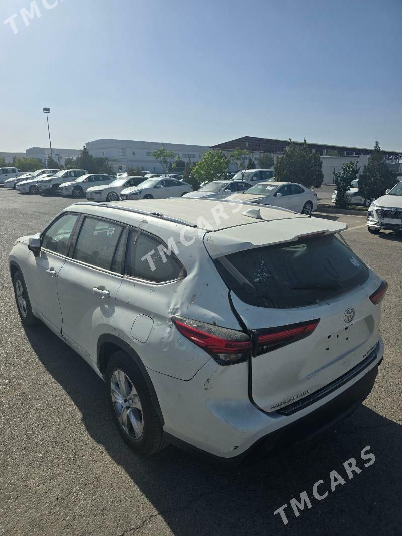 Toyota Highlander 2020 - 690 000 TMT - Гуртли - img 7