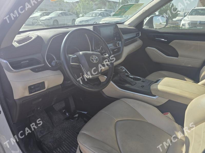 Toyota Highlander 2020 - 690 000 TMT - Гуртли - img 4