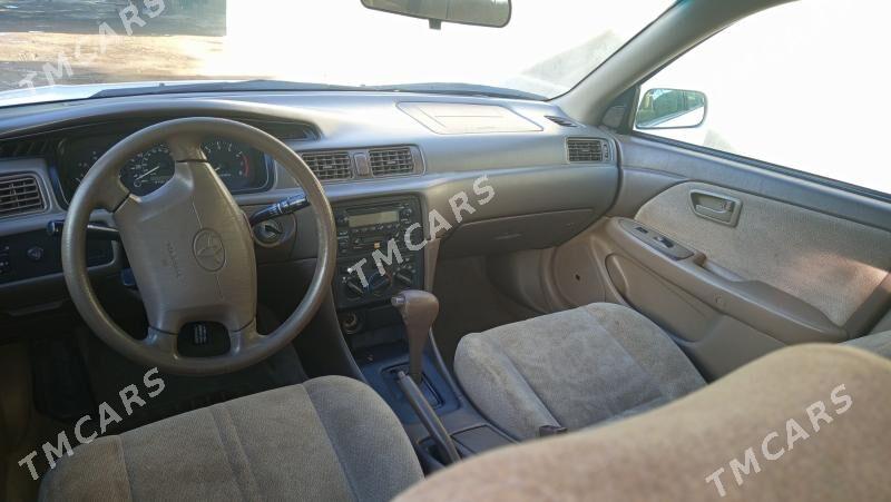 Toyota Camry 2001 - 150 000 TMT - Köneürgenç - img 5