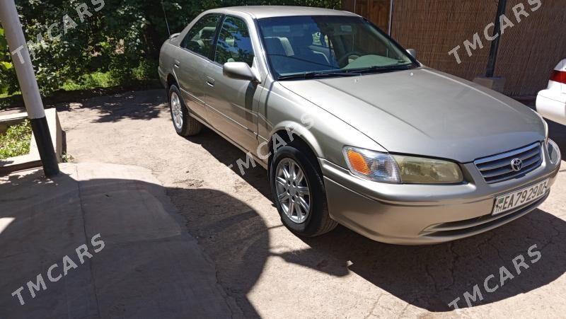Toyota Camry 2001 - 125 000 TMT - Кёнеургенч - img 3