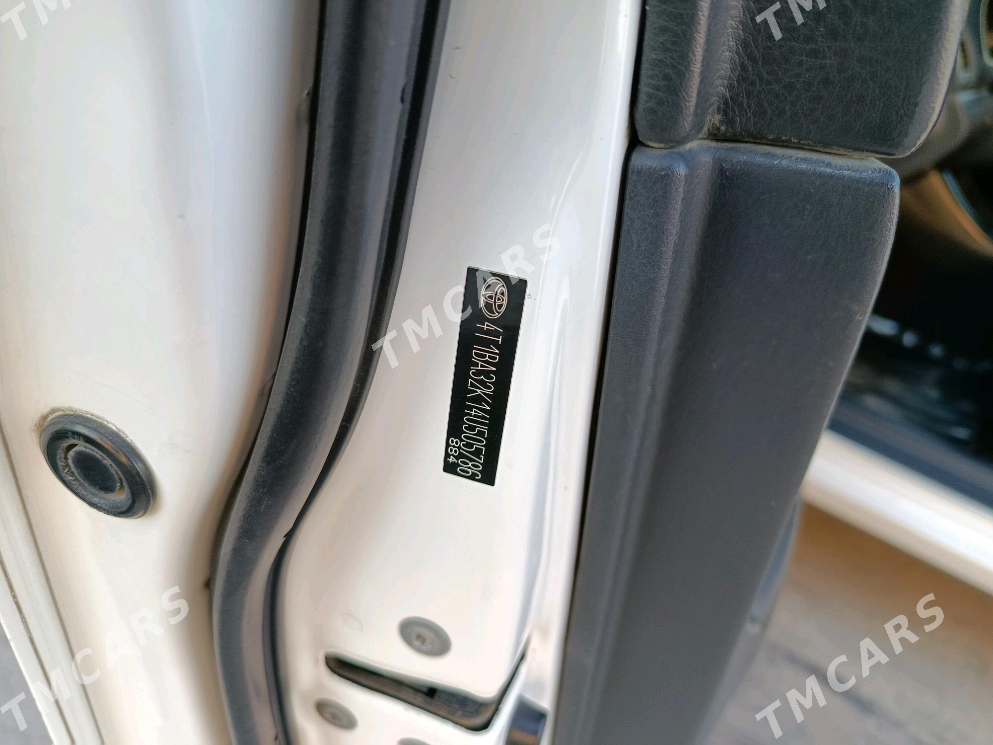 Toyota Camry 2004 - 250 000 TMT - Wekilbazar - img 4