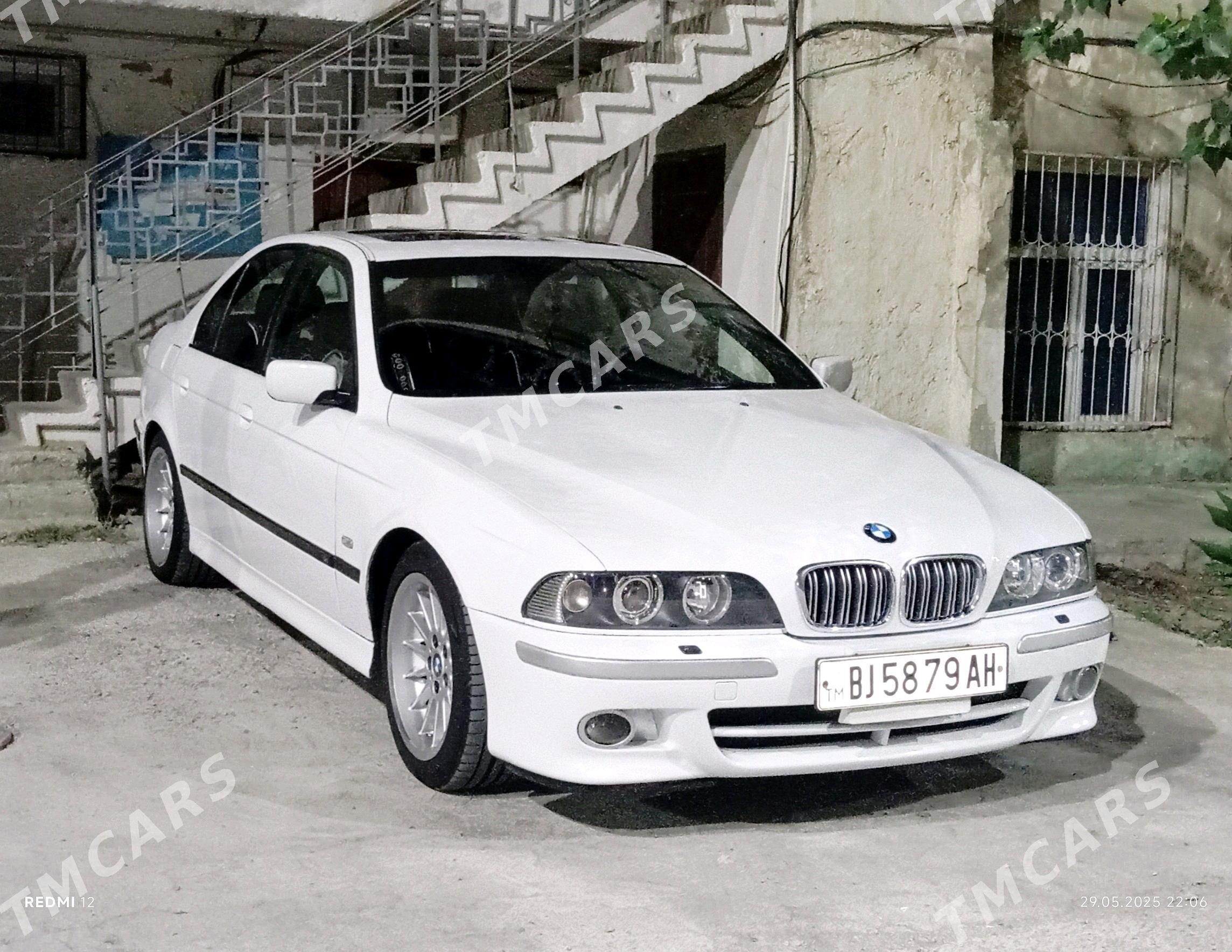 BMW E39 2001 - 150 000 TMT - Aşgabat - img 8