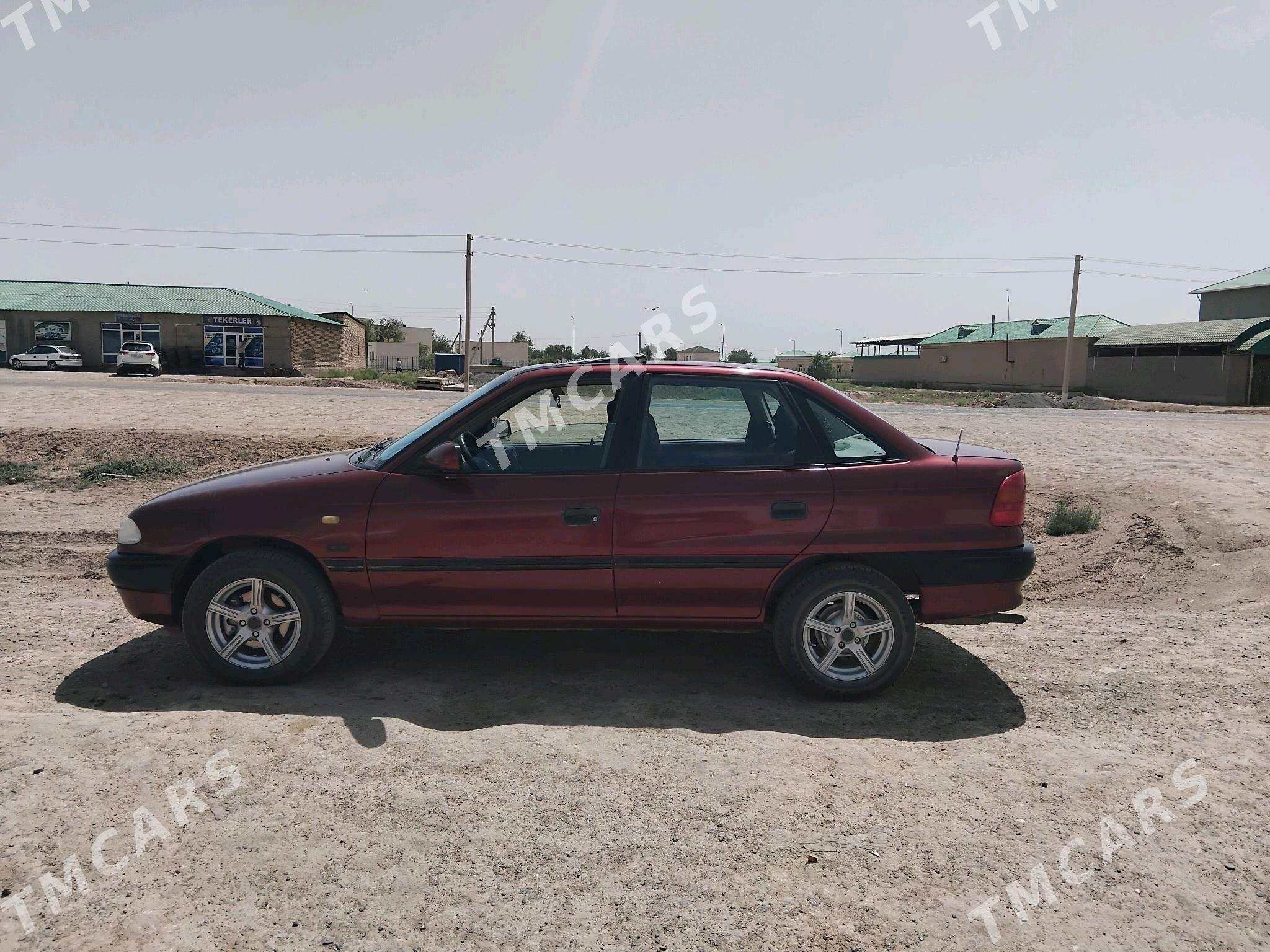 Opel Astra 1993 - 35 000 TMT - етр. Туркменбаши - img 5