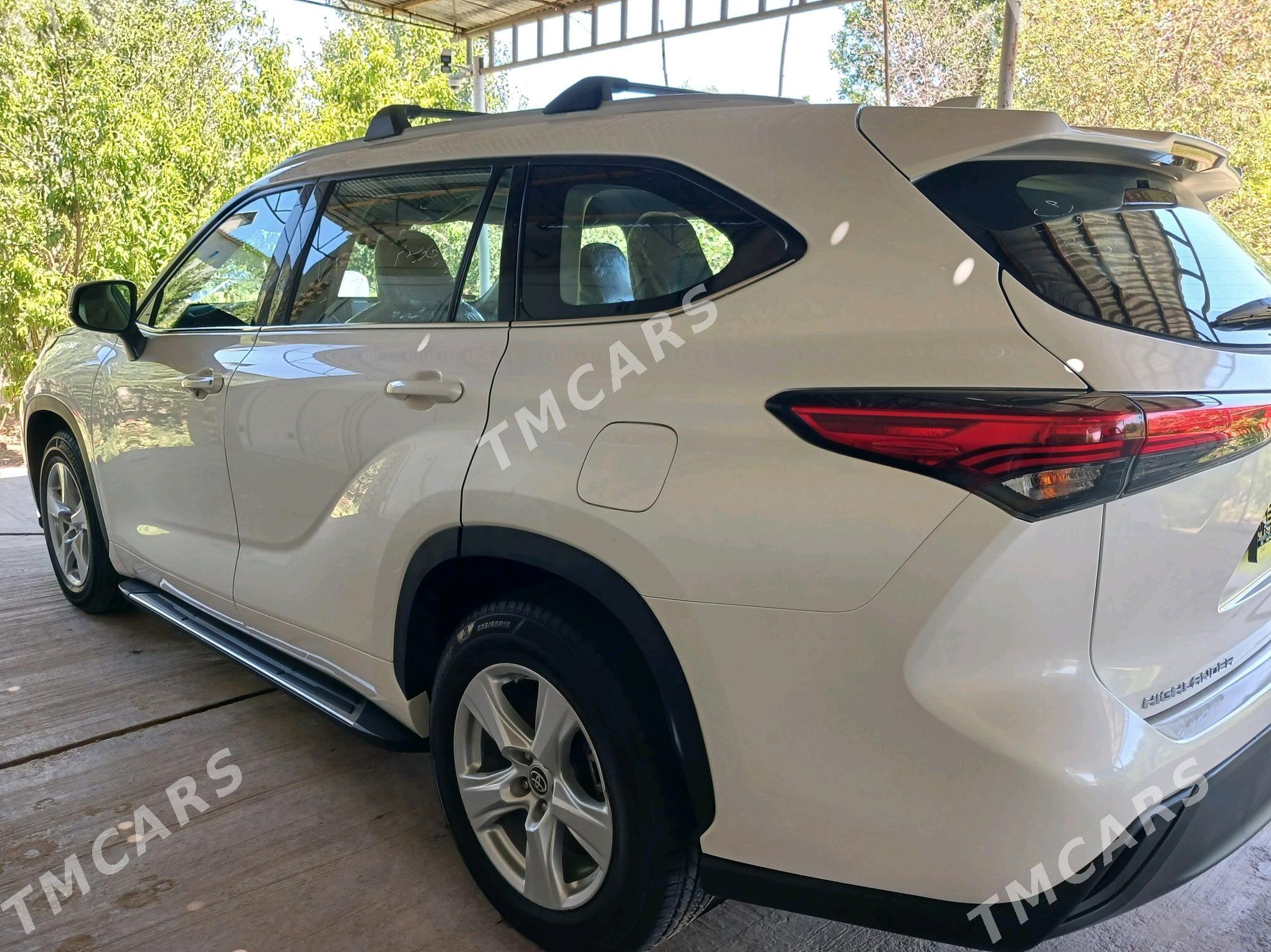 Toyota Highlander 2021 - 550 000 TMT - Köneürgenç - img 7