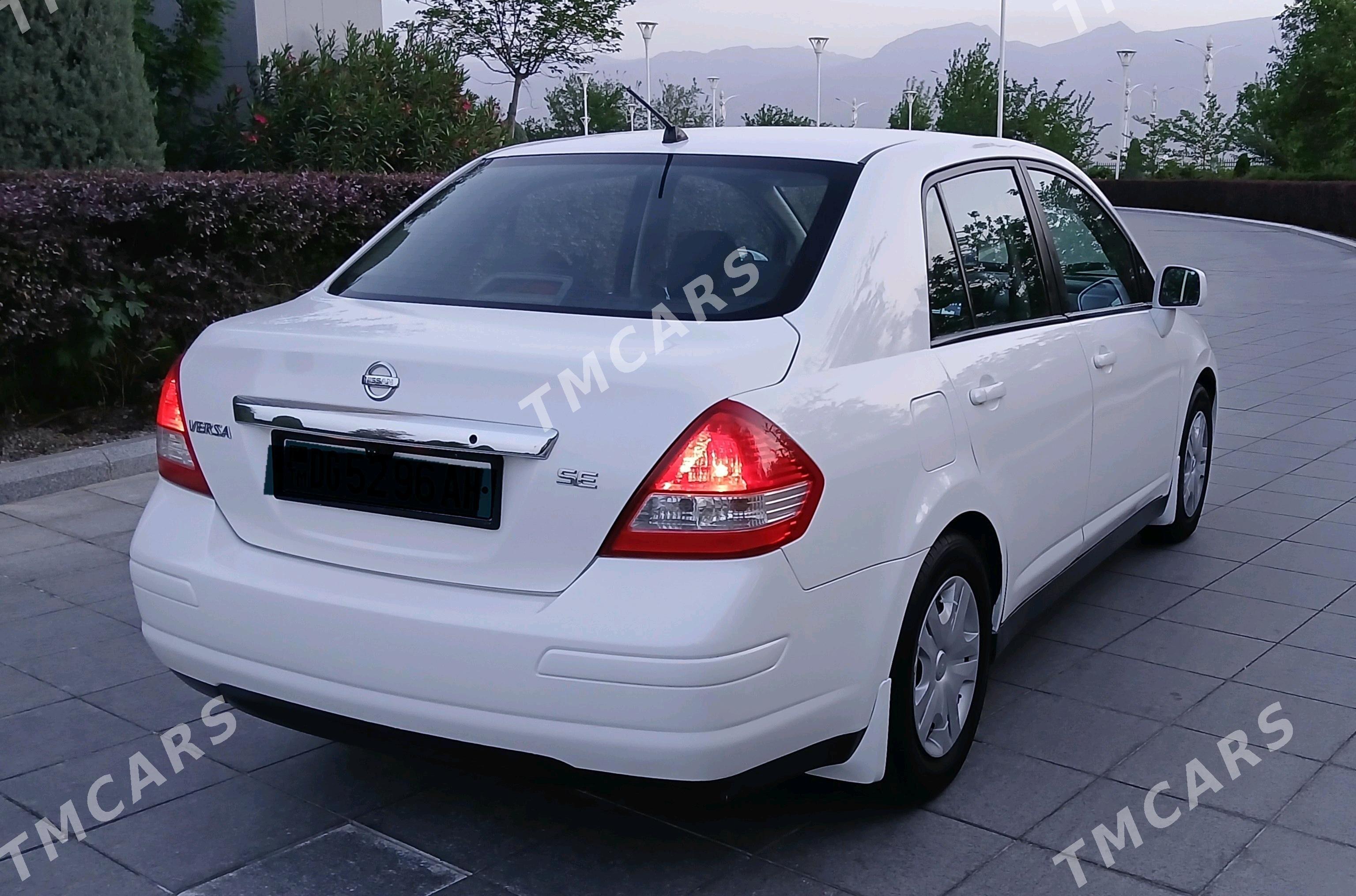 Nissan Versa 2010 - 110 000 TMT - 6 мкр - img 5