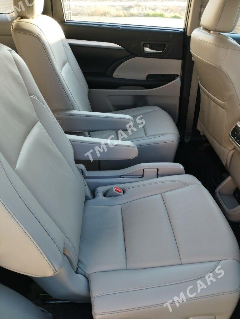 Toyota Highlander 2019 - 500 000 TMT - Aşgabat - img 6