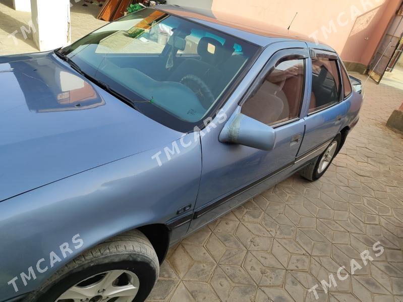 Opel Vectra 1990 - 29 000 TMT - Керки - img 1