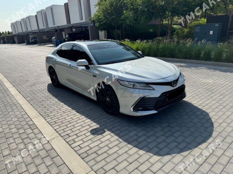 Toyota Camry 2023 - 613 000 TMT - Ашхабад - img 3