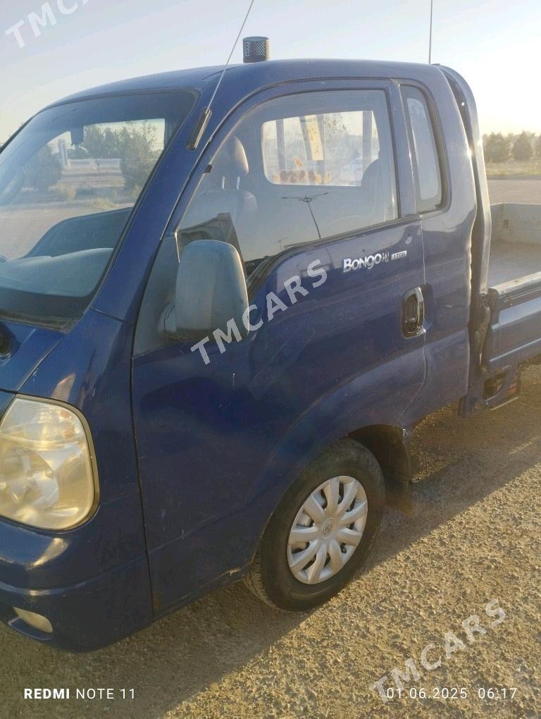 Kia Bongo 2004 - 120 000 TMT - Шабатский этрап - img 1