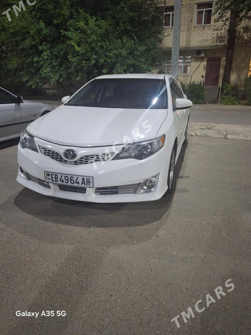Toyota Camry 2013 - 239 000 TMT - Ашхабад - img 1